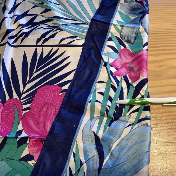 Vintage Christian Dior Silk Floral Scarf - Picture 8 of 9